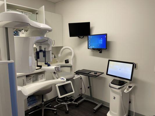 New location in Brentwood. Cone Beam CT scan