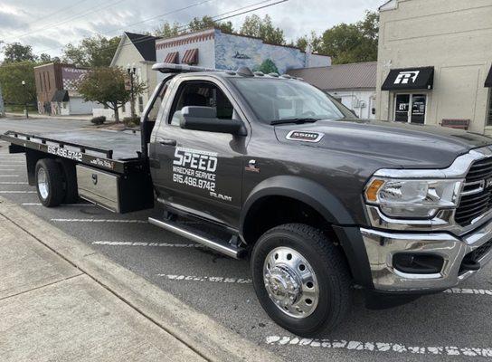 Speed Wrecker Service