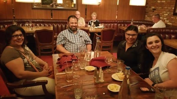 We can in for dinner with my daughter's boyfriend family. First time here and we were impressed by the service and the food!