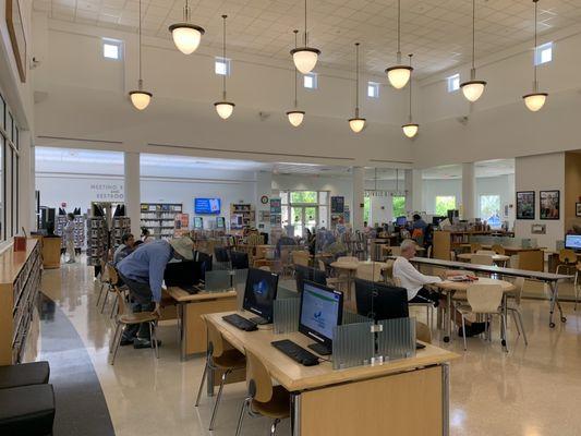 Miami-Dade Public Library System - Pinecrest Branch
