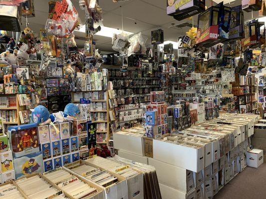 Worlds Best Comics and Toys