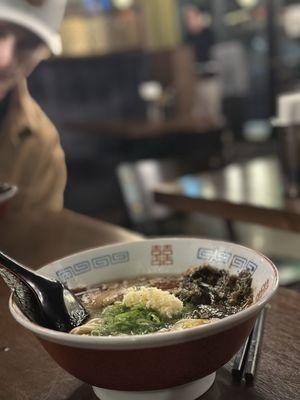 GARLIC STYLE MISO TONKOTSU RAMEN