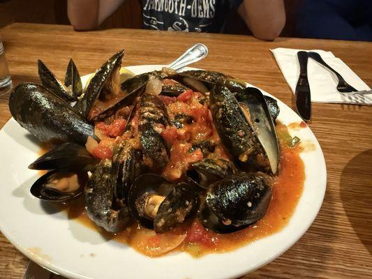 Mussels marinara