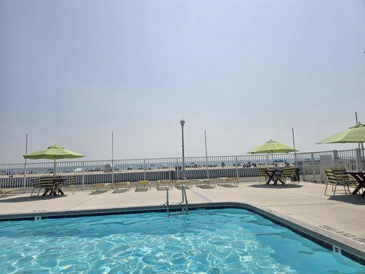 Fish Tales Boardwalk Inn