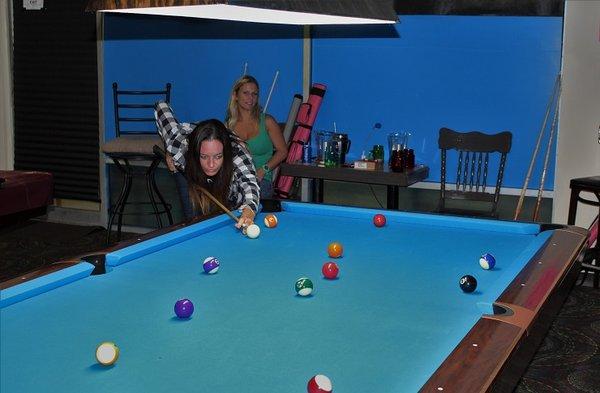 2EZ Billiards
