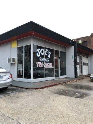 Joe’s Repair Shack