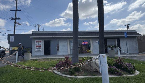 The Safe Mart Of So. Cal