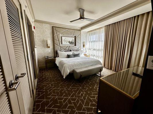 5th Floor suite Jan 23, 2025