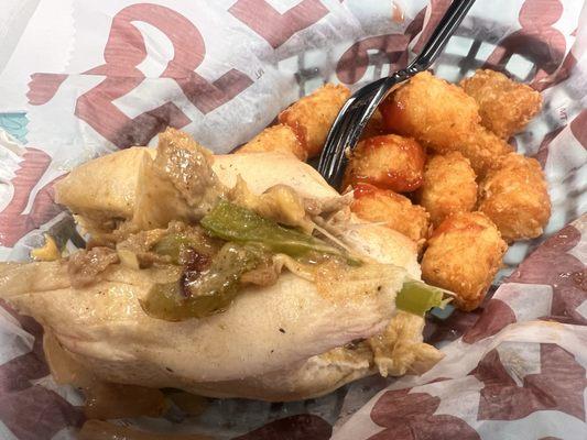 4 inch Philly Lil' Cheesesteak& tator tots