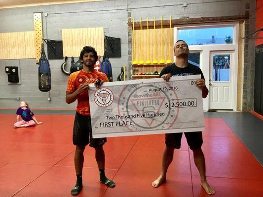 Professional grappler