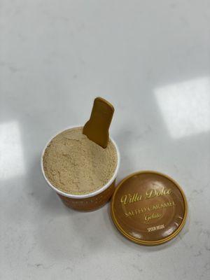 Gelato salted caramel