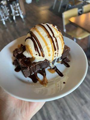 Ferry Xing Bar & Grill