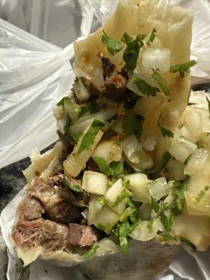 Bad service never again go back to spend my money here I will told my family and friends to not go to this Salsitas