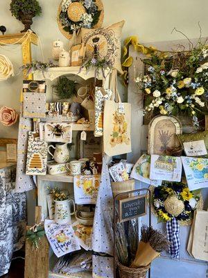 Lois's Unique Home Furnishings