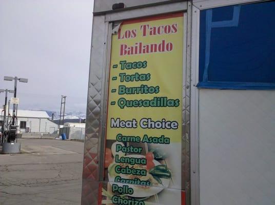 Los Tacos Bailandos Taco Truck