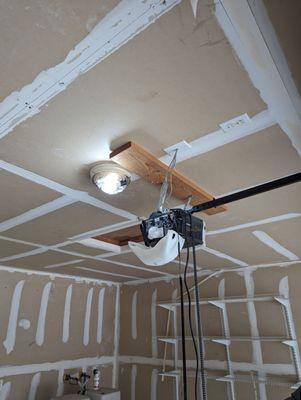 Cesar Garage Door Services