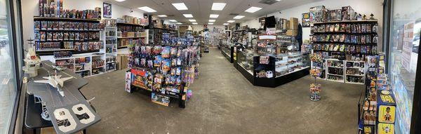 Panorama of the inside of Saturday Morning Bazaar.