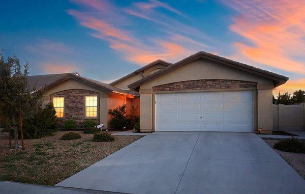 Rae Rivera - Century 21