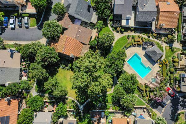 Another shot of the grounds.