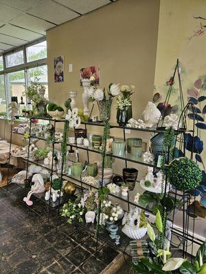 Gennarelli's Flower Shop