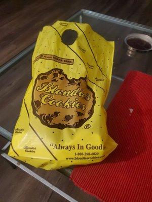 Blondie's Cookies