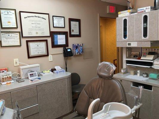 Richard E Goldstein, DDS