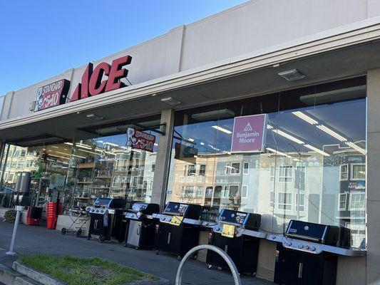 California, always good weather for grilling!