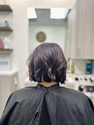 Beautiful short haircut Anabel did.