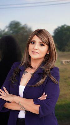 Nikki Rojas - TJ Lewis Real Estate