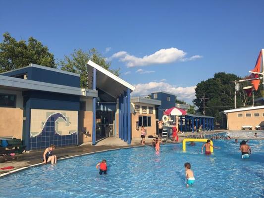 Connors Memorial Swimming Pool