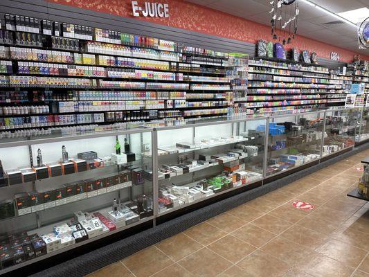 Great selection for juice and disposables