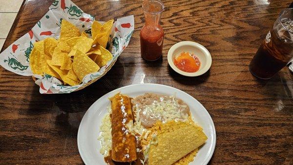 Enchilada/taco combo