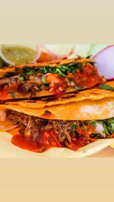 Birrieria El Sobrino