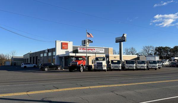 Local West Milton area Mack and Isuzu Dealership