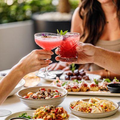 Moxies - Dallas Uptown