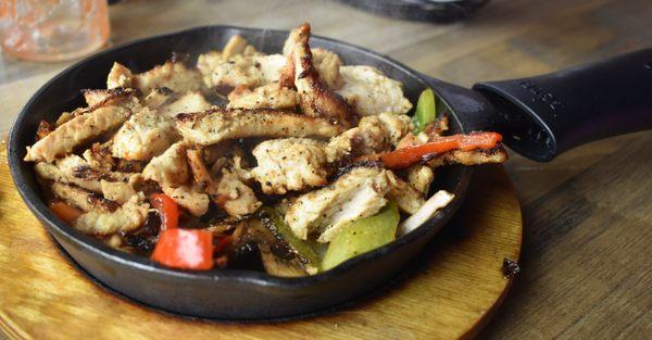 Sizzling fajitas at Rancho Loco.