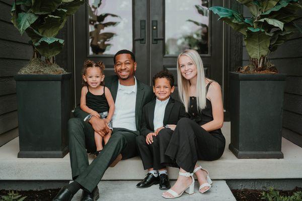 Sadie Davis - RE/MAX Elite