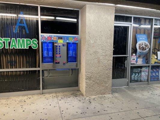 Water vending machine 24 hours