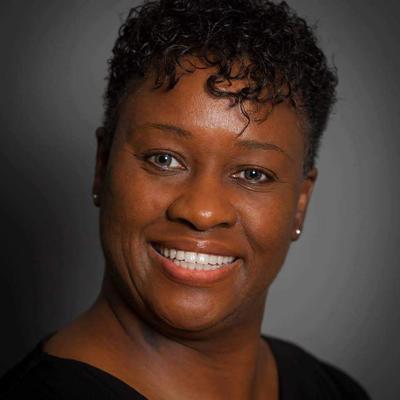 Genise Binns photo#0