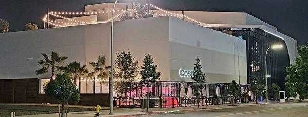 Hollywood Park Marketplace