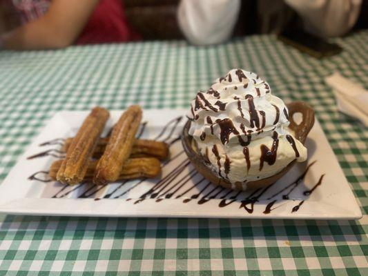 Anafres Grill & Market