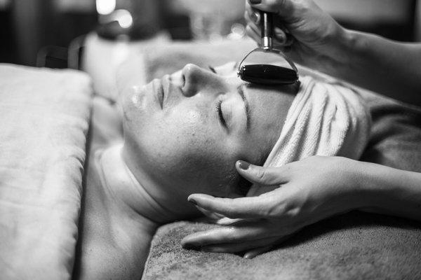 Customized facials for your individual needs and concerns