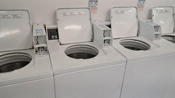 Cloverdale Washing Well Laundry