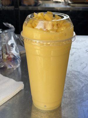 Mango pineapple smoothie is good but fruit has LOTS of sugar ~