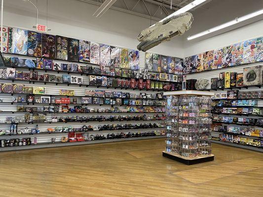 Langes Comics and Collectibles