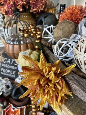 Seasonal Home decor to sass up your house!