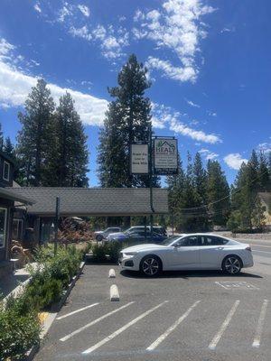 Rob Garcia did a spectacular job for our mutual clients in processing their loan. He got it done smoothly and on time. (408) 754-3861