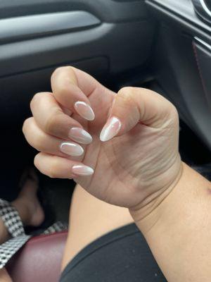 Almond shaped, ombré dip nails with chrome. Ask for Cindy, she did amazing!