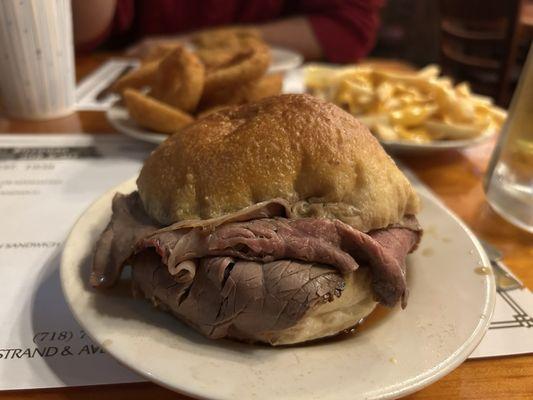 Brennan & Carr Restaurant Inc