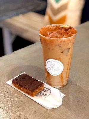 The midnight special and a peanut butter cold pressed bar!